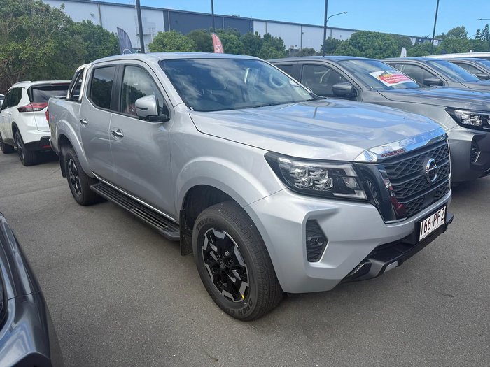 2024 Nissan Navara ST-X