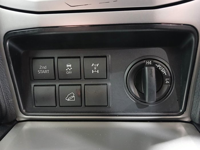 2023 Toyota Landcruiser Prado GX