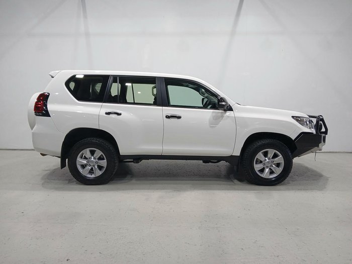 2023 Toyota Landcruiser Prado GX