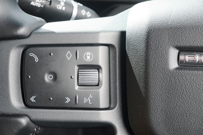 2024 Land Rover Defender 110 P400 X-Dynamic HSE