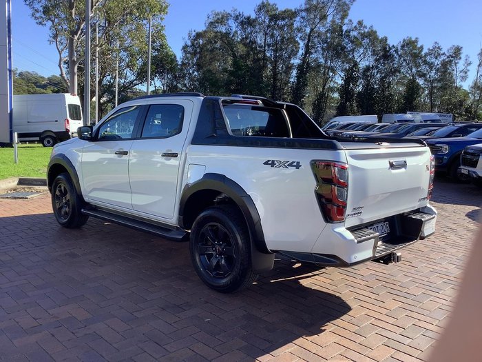 2025 Isuzu D-MAX X-TERRAIN