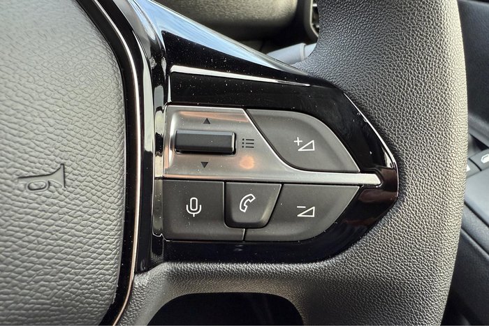 2024 Peugeot Partner Pro