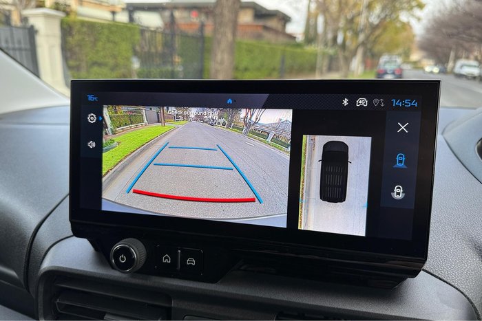 2024 Peugeot Partner Pro