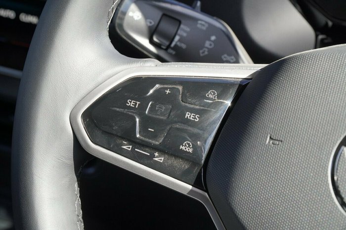 2025 Volkswagen ID. Buzz Cargo BEV550