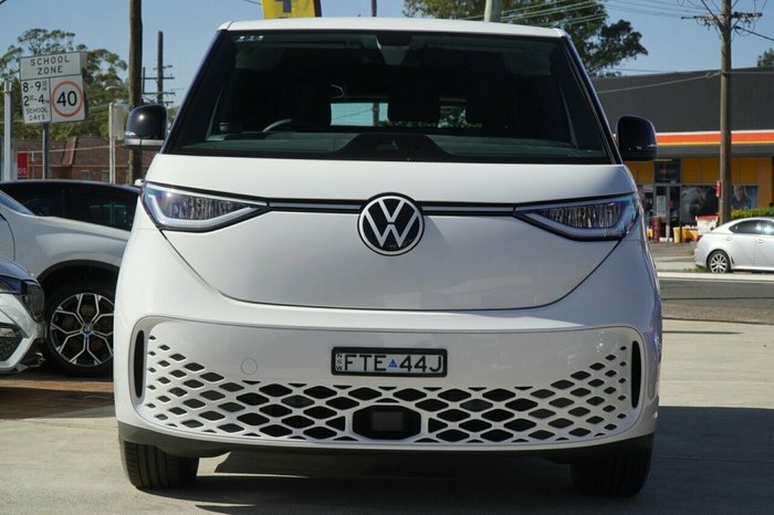 2025 Volkswagen ID. Buzz Cargo BEV550