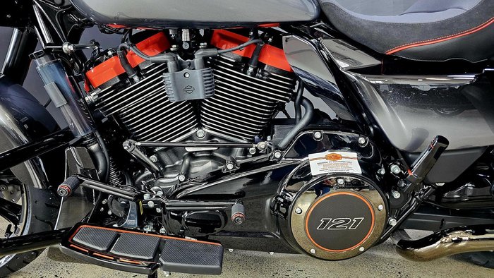 2025 Harley-Davidson CVO Street Glide 121 (FLHXSE) Touring