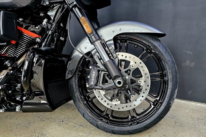 2025 Harley-Davidson CVO Street Glide 121 (FLHXSE) Touring
