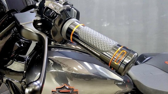 2025 Harley-Davidson CVO Street Glide 121 (FLHXSE) Touring