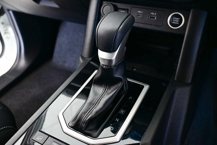 2024 Mitsubishi Triton GLS
