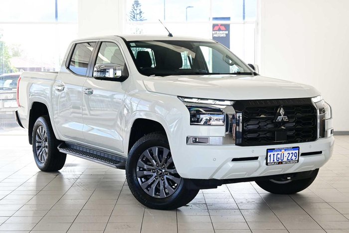 2024 Mitsubishi Triton GLS