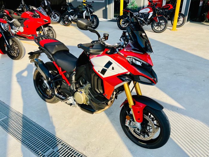 2023 Ducati Multistrada V4 Pikes Peak Multistrada Red