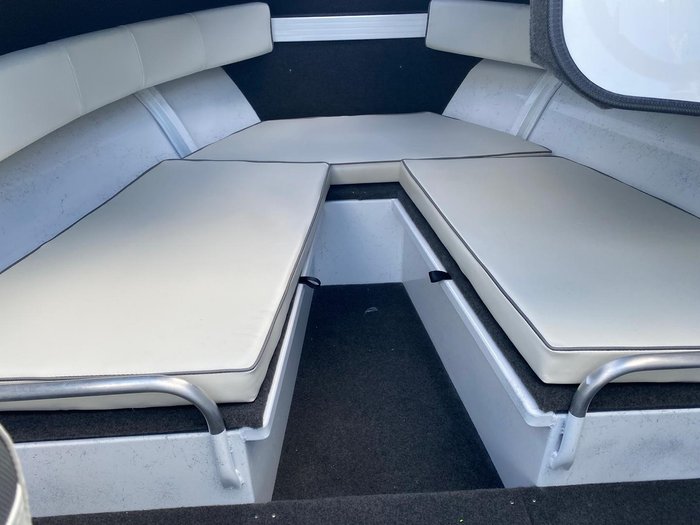 2025 QUINTREX 520 Ocean Spirit