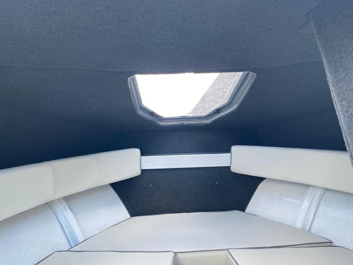 2025 QUINTREX 520 Ocean Spirit