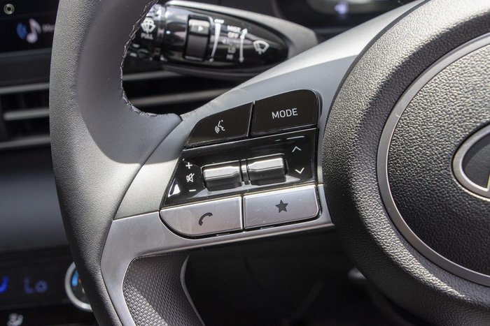 2025 Hyundai i30 Hybrid