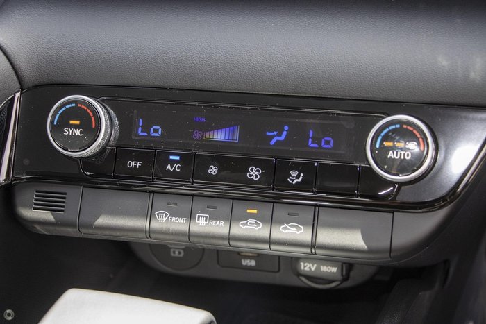 2025 Hyundai i30 Hybrid