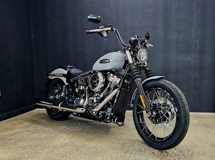2025 Harley-Davidson Street Bob 117 (FXBB) Softail Grey