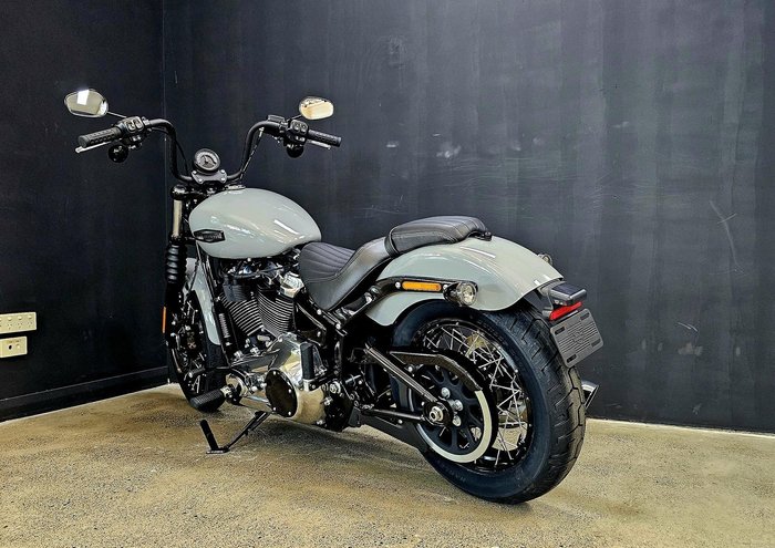 2025 Harley-Davidson Street Bob 117 (FXBB) Softail Grey