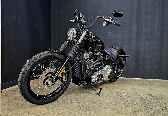 2025 Harley-Davidson Street Bob 117 (FXBB) Softail Black