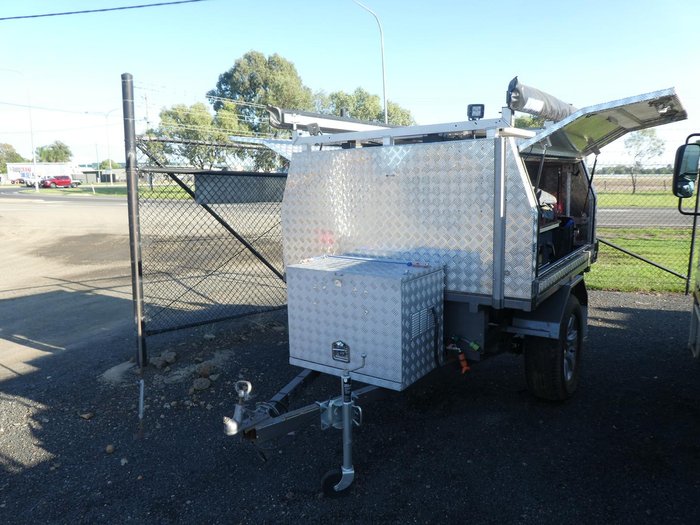2022 Custom CAMPER TRAILER