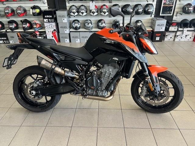2022 KTM 890 Duke Duke Orange