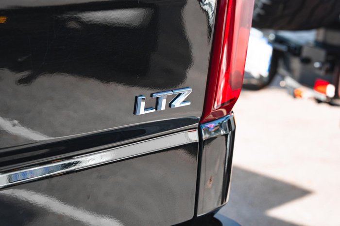 2020 Chevrolet Silverado 1500 LTZ Premium Edition T1 MY20 4X4 Black