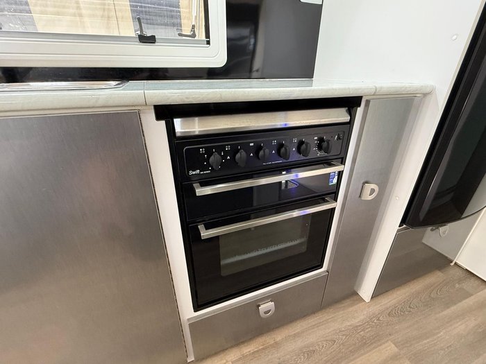 2018 Crusader Musketeer