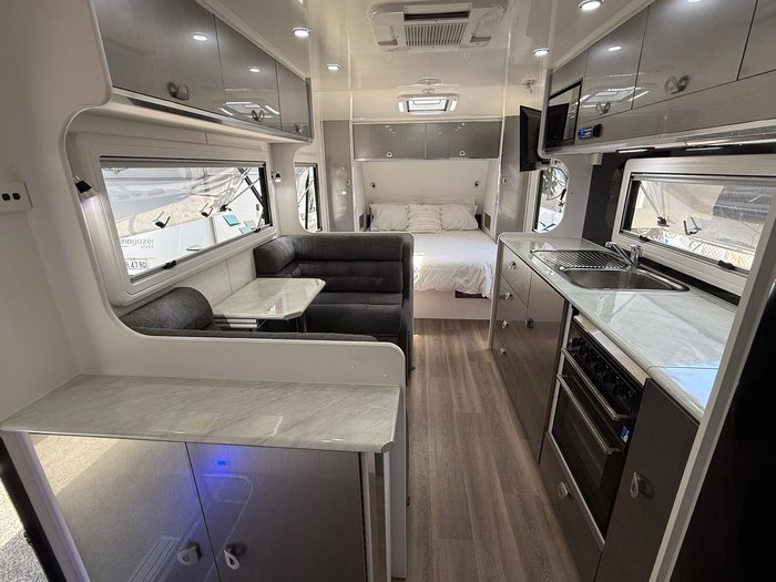 2018 Crusader Musketeer