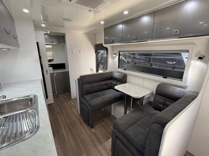 2018 Crusader Musketeer