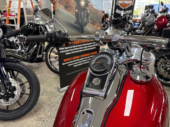 2025 Harley-Davidson Breakout 117 (FXBR) Softail Red