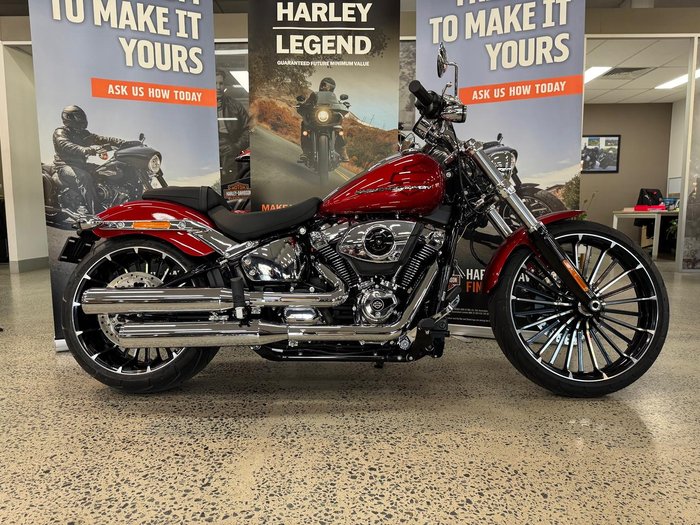 2025 Harley-Davidson Breakout 117 (FXBR) Softail Red