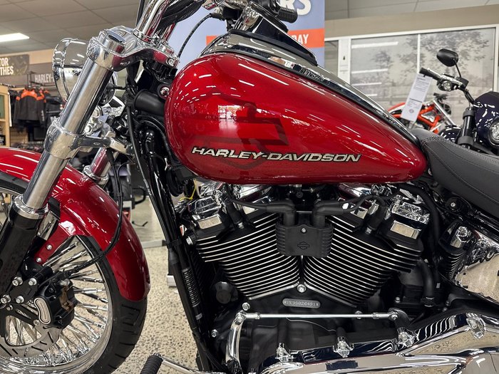 2025 Harley-Davidson Breakout 117 (FXBR) Softail Red