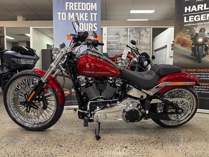 2025 Harley-Davidson Breakout 117 (FXBR) Softail Red