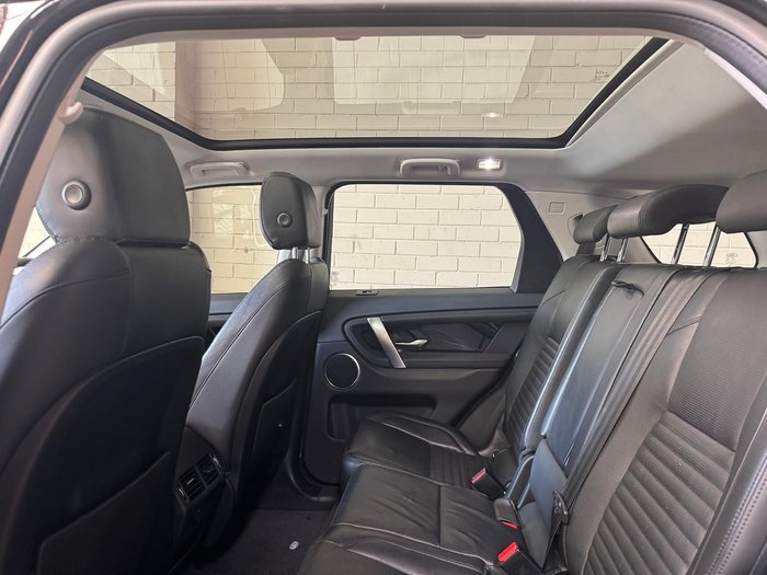 2020 Land Rover Discovery Sport D180 SE L550 MY20.5 4X4 Constant Santorini Black