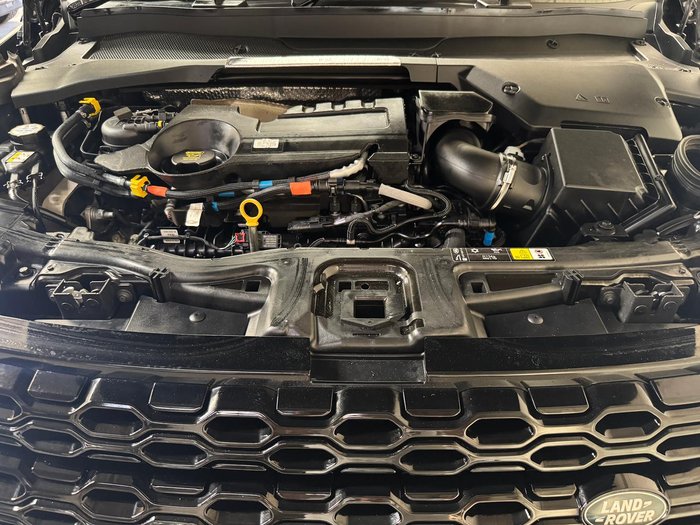 2020 Land Rover Discovery Sport D180 SE L550 MY20.5 4X4 Constant Santorini Black