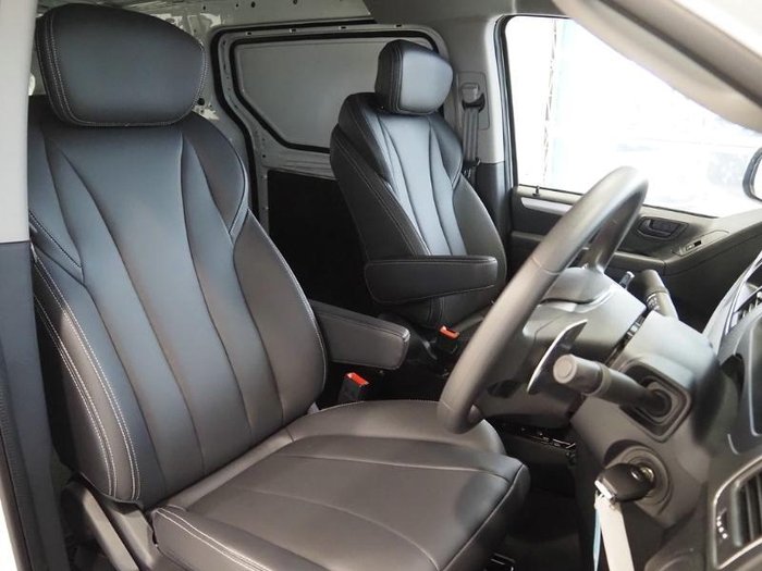 2024 LDV G10 +