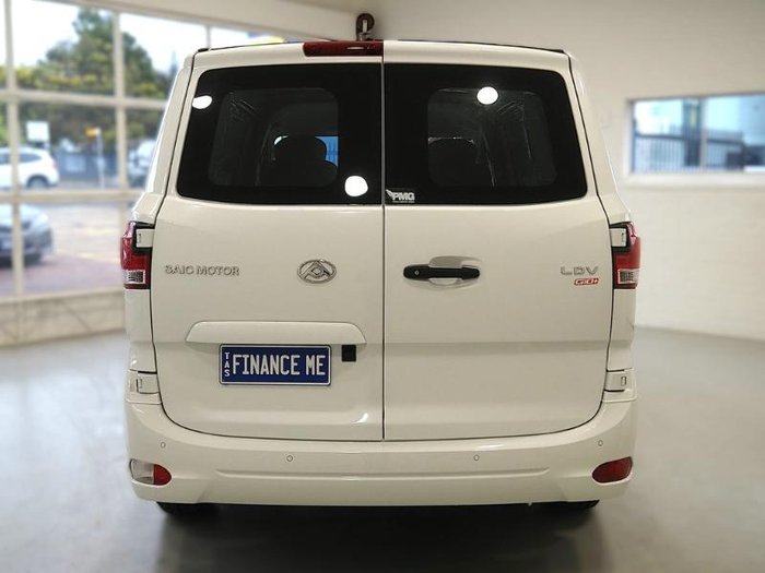 2024 LDV G10 +