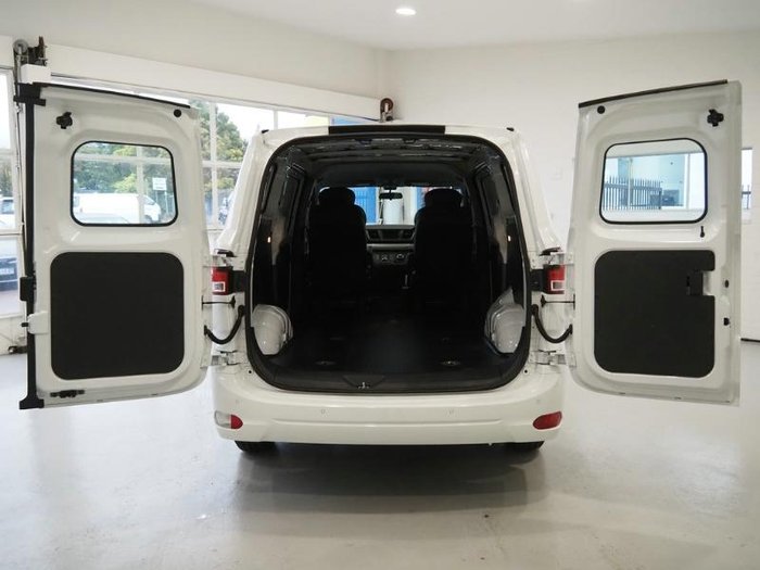 2024 LDV G10 +