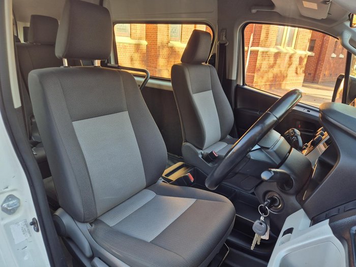 2019 Toyota Hiace Commuter