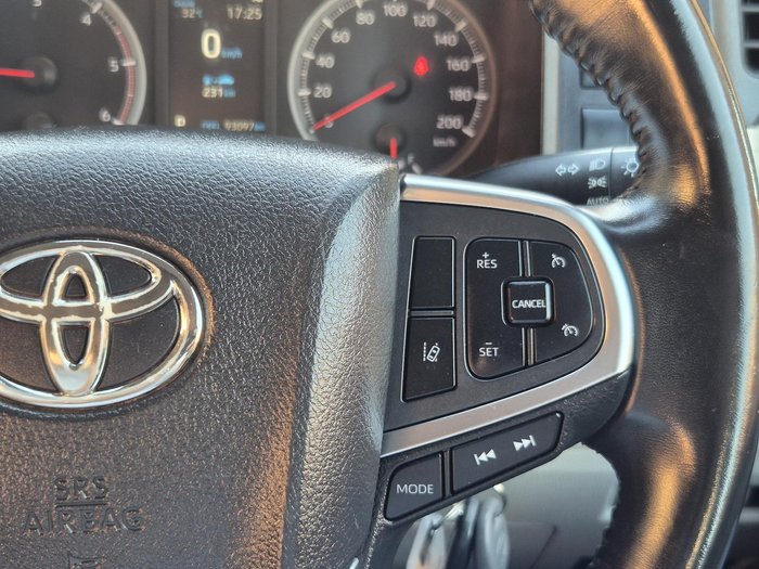 2019 Toyota Hiace Commuter