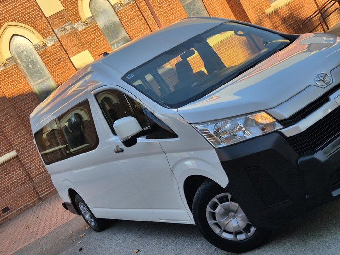 2019 Toyota Hiace Commuter