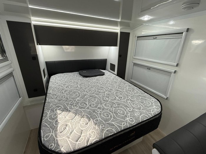 2025 Sunland Explorer