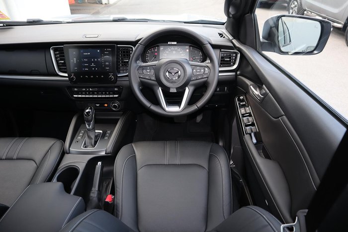 2025 Mazda BT-50 GT