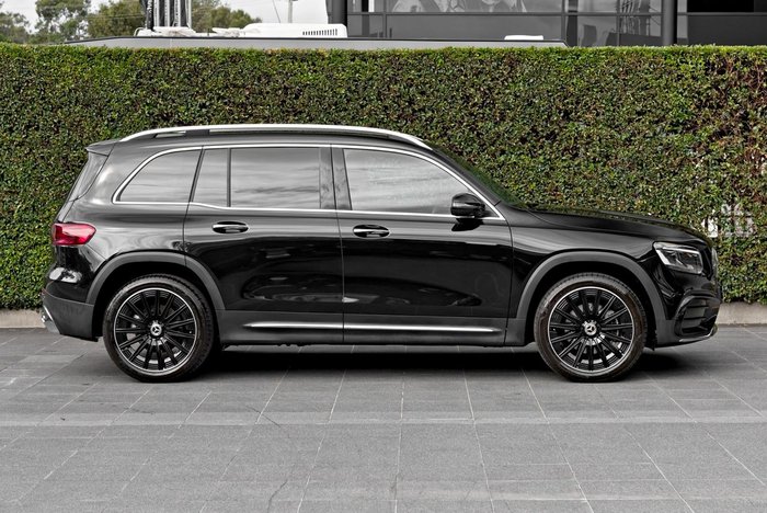 2023 Mercedes-Benz GLB-Class GLB200