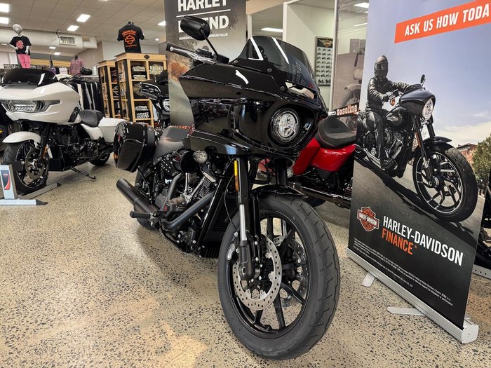 2025 Harley-Davidson Low Rider ST 117 (FXLRST) Softail Black