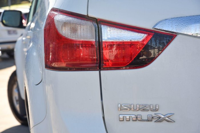 2016 Isuzu MU-X LS-M