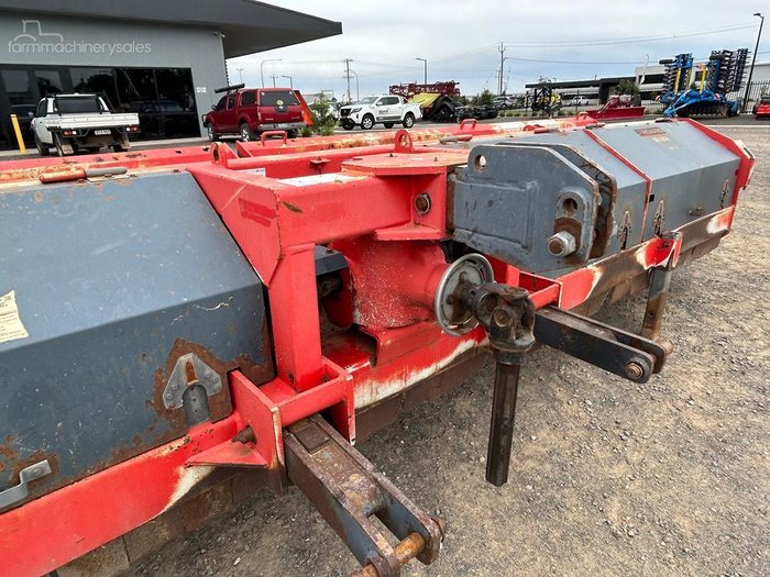 2011 Howard Kronos 6400 Orange