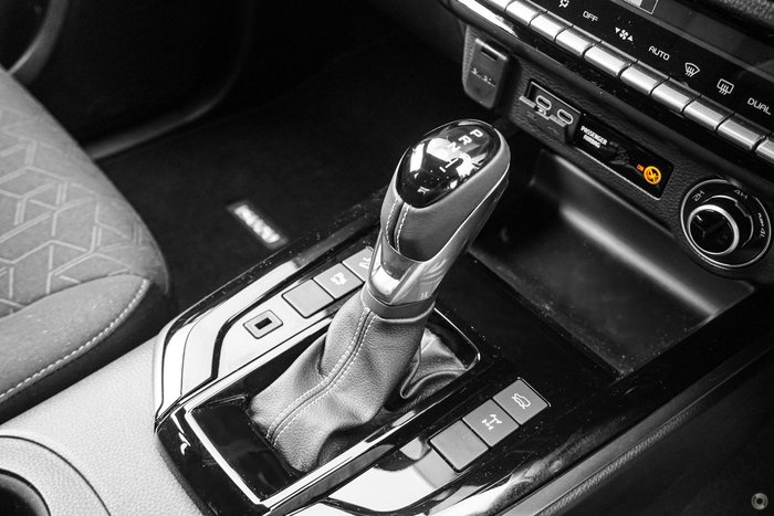 2025 Isuzu D-MAX LS-U MY24 4X4 Dual Range Obsidian Grey