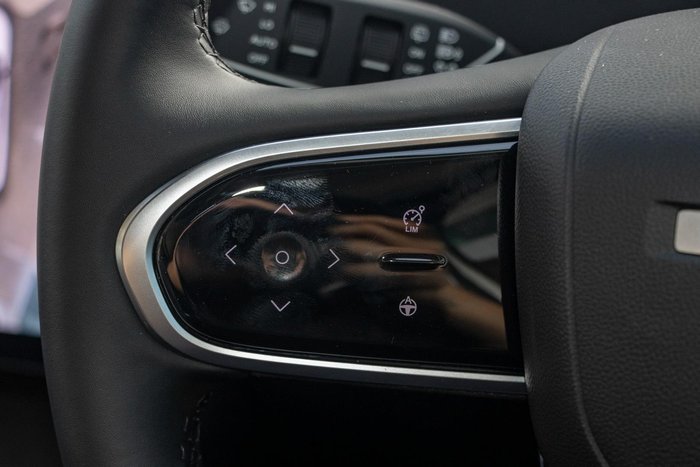 2025 Jaecoo J7 SHS Summit