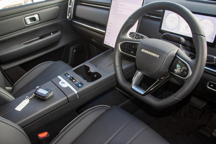 2025 Jaecoo J7 SHS Summit