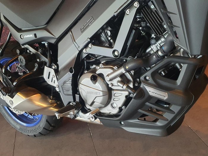 2025 Suzuki V-Strom 650XT LAMS (DL650XAUE) V-Strom Blue